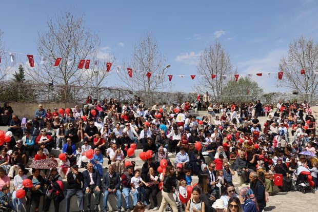 23 Nisan Ulusal Egemenlik ve Çocuk Bayramı Avanos’ta Coşkuyla Kutlandı