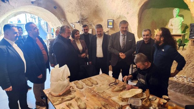 MHP İl Yönetimi ile Esnaf Ziyareti.