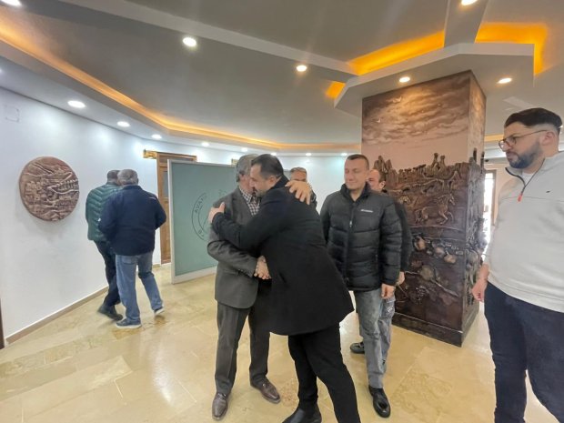 AVANOS İÇİN OMUZ OMUZA: BAŞKANIMIZA SÜRPRİZ ZİYARET