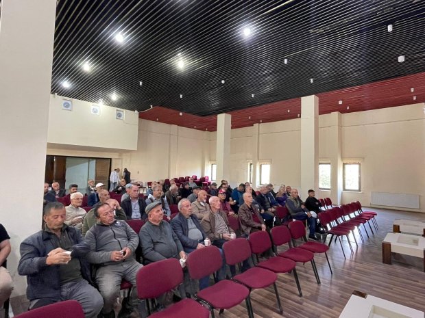 Köybağı Kapalı Sistem Sulama Derneği Toplantısı Gerçekleştirildi