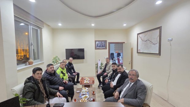 Belediye Başkanımız Sayın Mustafa Kenan Sarıtaş, Türk Polis Teşkilatının 181. kuruluş yıl dönümü ve Polis Haftası dolayısıyla Avanos Mehmet Halaç Polis Merkezi Amirliği’ni ziyaret etti.
