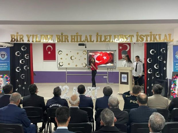 İstiklal Marşımızın kabulünün 104. Yıldönümü ve Milli Şairimiz Mehmet Akif Ersoy konulu program düzenlendi.