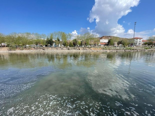 Avanos’ta Kızılırmak Nehri'nde Temizlik ve Islah Çalışması Yapıldı