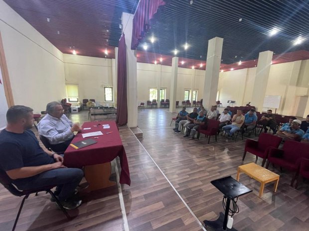 Belediye Başkanımız Sayın Mustafa Kenan Sarıtaş, Destek Hizmetleri Müdürlüğü ve Temizlik İşleri ekipleriyle bir araya gelerek,koordinasyon toplantısı gerçekleştirdi.