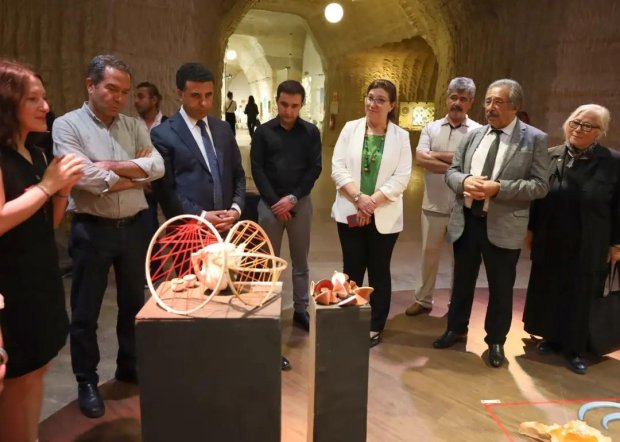 Nevşehir Hacı Bektaş Veli Üniversitesi Güzel Sanatlar Fakültesinin Mezuniyet Sergisi Açılışı Yapıldı