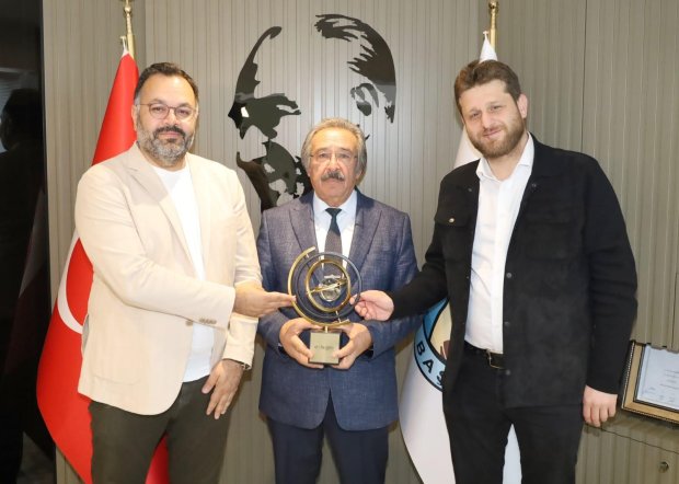 Belediye Başkanımız Sn. Mustafa Kenan Sarıtaş'a Hayırlı Olsun Ziyaretleri Devam Ediyor