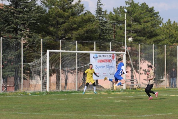 KAPADOKYA AVANOSSPOR’A TAM DESTEK