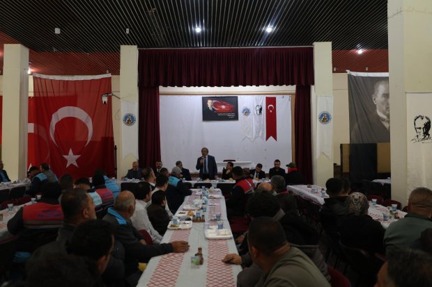 BELEDİYEMİZ PERSONELİ ÖĞLE YEMEĞİNDE BİR ARAYA GELDİ