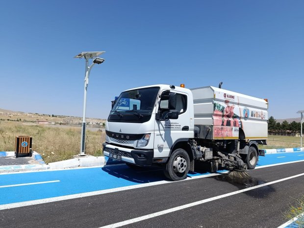 AVANOS–ÇAVUŞİN ARASI BİSİKLET YOLUNDA TEMİZLİK ÇALIŞMASI