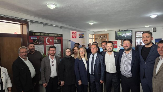 MUSTAFAPAŞA’DA TARİHİ ZAFER: MUSTAFA ÖZER HALKIN GÜÇLÜ DESTEĞİYLE BELEDİYE BAŞKANI SEÇİLDİ