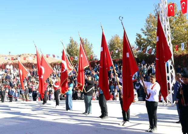 29 Ekim Cumhuriyet Bayramı Avanos'ta coşkuyla kutlandı.