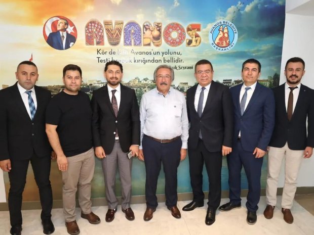 Medaş Genel Müdürü Sn. Erol Uçmazbaş ve Medaş heyeti Belediye Başkanımızı makamında ziyaret etti.
