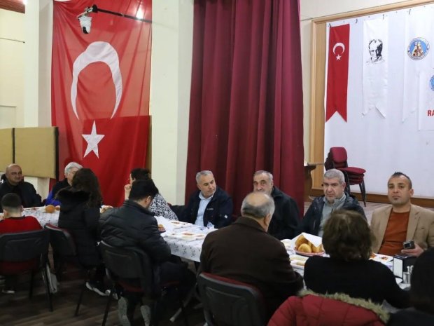 Ramazan soframızda vatandaşlarımız ile bir araya gelmeye devam ediyoruz.