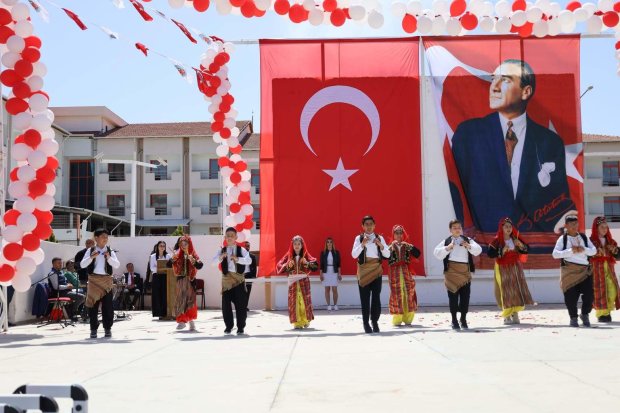 23 Nisan Ulusal Egemenlik ve Çocuk Bayramı Avanos’ta Coşkuyla Kutlandı