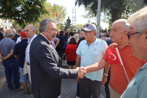 Şanlı tarihimize altın harflerle yazılan 30 Ağustos Zafer Bayramı'nın 103. yıl dönümü ilçemizde coşkuyla kutlandı.