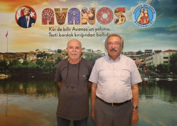 Belediye Başkanımıza, hemşehrilerimizin nazik ziyaretleri için teşekkür ederiz.