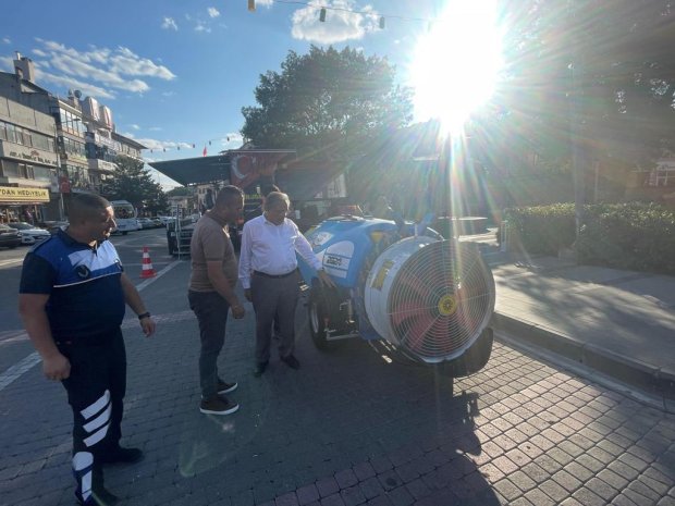 Belediyemizden Haşereyle Mücadelede Yeni Adım: Turbo Atomizer İlaçlama Makinesi Filomuza Katıldı
