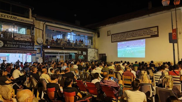 A Millî Futbol Takımımızı yürekten tebrik ediyoruz.