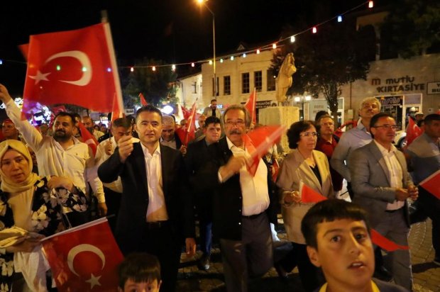 15 Temmuz Demokrasi ve Millî Birlik Günü etkinlikleri kapsamında ilçemizde, Millî Birlik Yürüyüşü düzenlendi.
