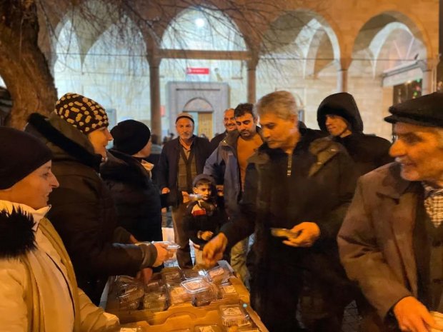 Belediyemizden Berat Kandili’nde Lokma İkramı