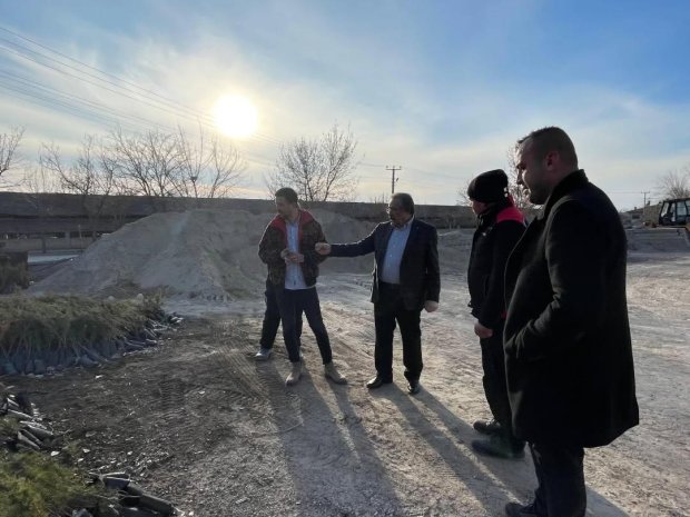 Belediye Başkanımız Sayın Mustafa Kenan Sarıtaş, sanayi iş ocakları ve Belediye garajında incelemelerde bulundu.