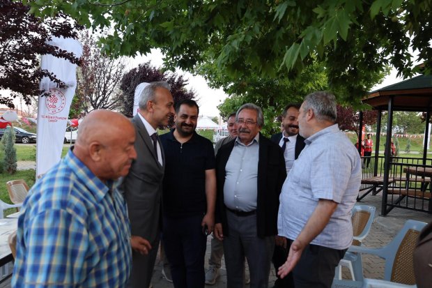 KAYSERİ VAKIFLAR BÖLGE MÜDÜRLÜĞÜ TARAFINDAN AVANOS'TA TOPLU SÜNNET ŞÖLENİ GERÇEKLEŞTİRİLDİ