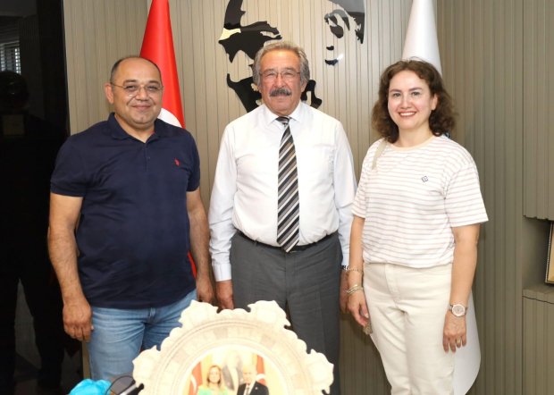 Belediye Başkanımız Sn Mustafa Kenan Sarıtaş'a Hayırlı Olsun Ziyaretleri Devam Ediyor.