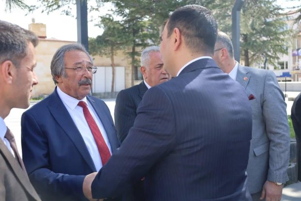 Belediye Başkanımız Sayın Mustafa Kenan Sarıtaş, Nevşehir Vilayetler Evi'nde gerçekleştirilen il protokolü bayramlaşma programına katıldı.