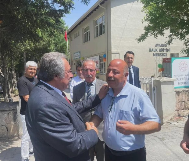 Hayat Boyu Öğrenme Haftası Etkinlikleri Kapsamında Yıl Sonu Sergisi Açılışı Yapıldı