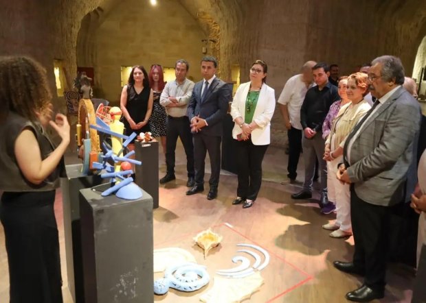 Nevşehir Hacı Bektaş Veli Üniversitesi Güzel Sanatlar Fakültesinin Mezuniyet Sergisi Açılışı Yapıldı