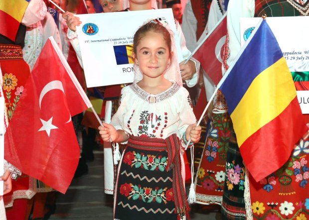 IV. Uluslararası Avanos-Kapadokya Dünya Halk Dansları Festivali Gerçekleştirildi