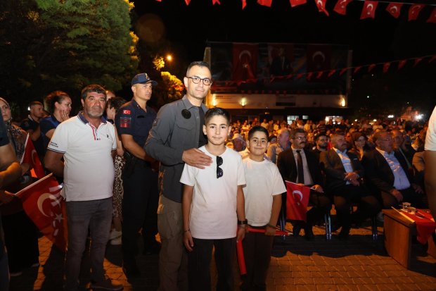 15 TEMMUZ DEMOKRASİ VE MİLLÎ BİRLİK GÜNÜ, İLÇEMİZDE BÜYÜK BİR COŞKU VE ANLAM YÜKLÜ BİR PROGRAMLA ANILDI