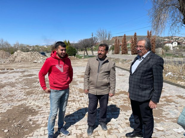 Belediye Başkanımız Sayın Mustafa Kenan Sarıtaş, belediyemize ait iş sahalarında sürdürülen çalışmaları yerinde inceledi.