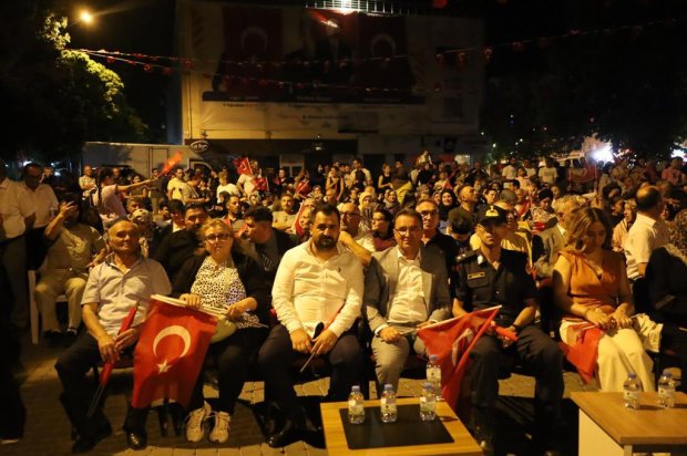 15 Temmuz Demokrasi ve Millî Birlik Günü, ilçemizde büyük bir coşku ve anlam yüklü bir programla anıldı.