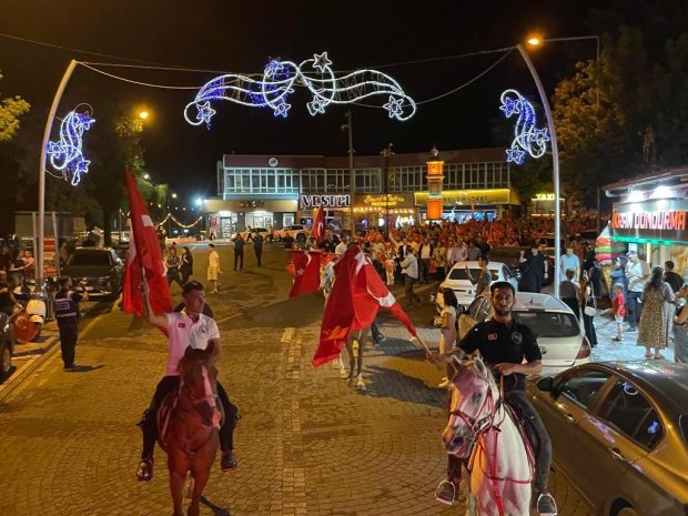 15 Temmuz Demokrasi ve Millî Birlik Günü etkinlikleri kapsamında ilçemizde, Millî Birlik Yürüyüşü düzenlendi.