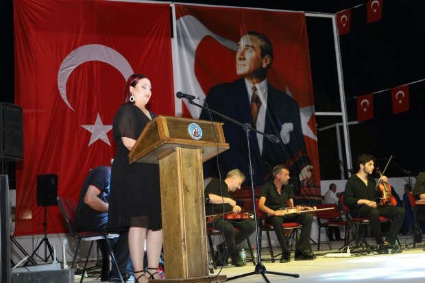 Avanos Amatör Türk Sanat Müziği Korosu Birbirinden Güzel Eserlerle Gönülleri Mest Etti