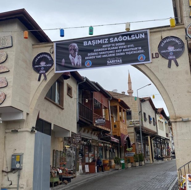 Haber programcısı Serhan Asker’in sunduğu “Görkemli Hatıralar” programı, Edip Akbayram anısına Avanos'tan yayın yaparak, izleyicilerle buluştu.