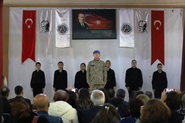 Belediyemiz toplantı salonunda, 10 Kasım Atatürk’ü Anma Günü dolayısıyla anma programı düzenlendi.