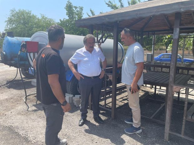 Belediye Başkanımız Sayın Mustafa Kenan Sarıtaş, belediyemizin sanayi iş ocakları, araç garajı ve iş atölyelerinde incelemelerde bulundu.
