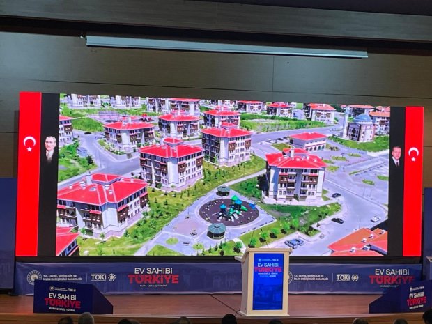 AVANOS 189 TOKİ SOSYAL KONUT KURA ÇEKİMİ YOĞUN KATILIMLA GERÇEKLEŞTİRİLDİ