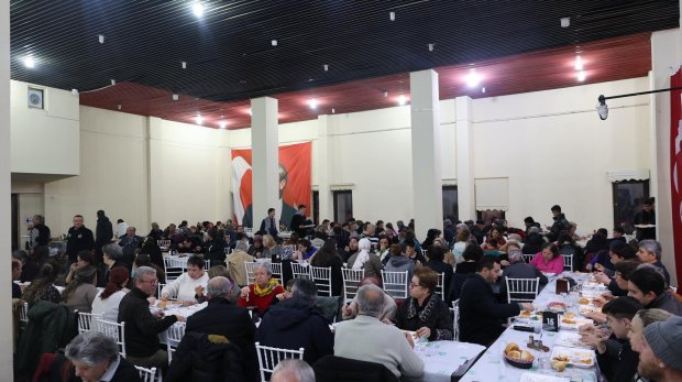 8 MART DÜNYA KADINLAR GÜNÜ’NDE ANLAMLI İFTAR BULUŞMASI
