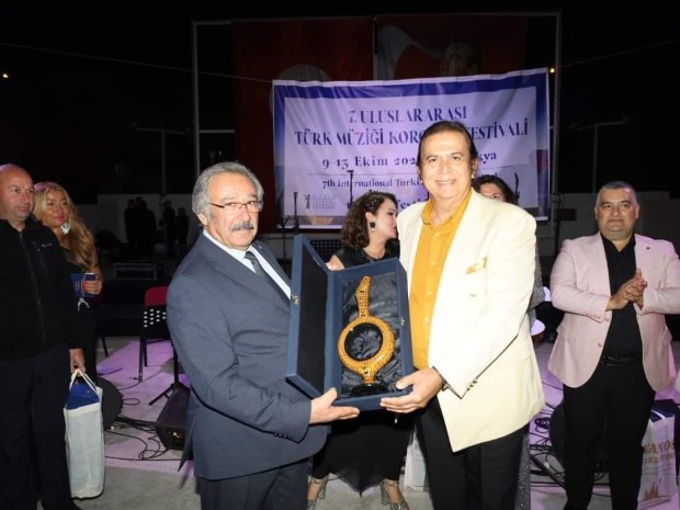 7. ULUSLARARASI TÜRK MÜZİĞİ KOROLAR FESTİVALİ AVANOS'TA GERÇEKLEŞTİRİLDİ.