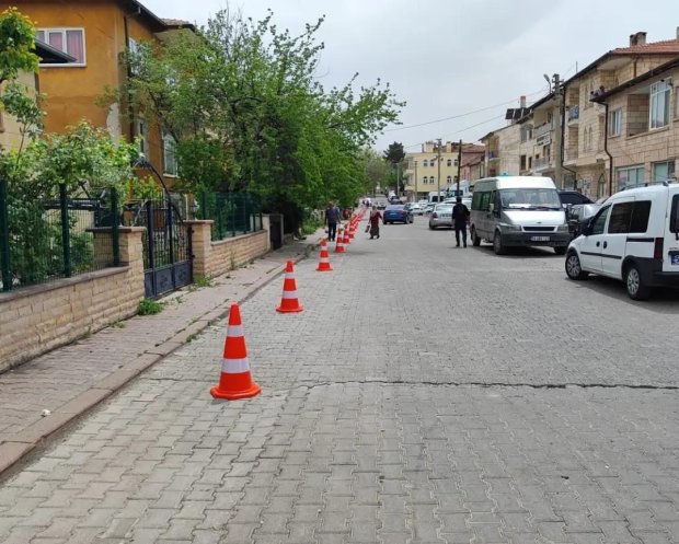 Pazar Yeri ve Etrafında Otopark Düzenlemesi.
