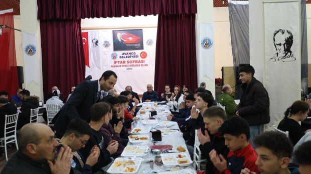 BELEDİYE BAŞKANIMIZ MUSTAFA KENAN SARITAŞ, İFTAR SOFRASINDA HEMŞEHRİLERİYLE BULUŞTU