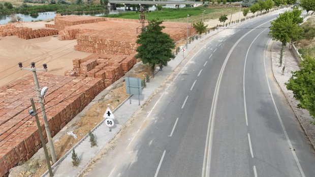 SANAYİ YOLU GİRİŞİMİZ DAHA MODERN VE ESTETİK BİR GÖRÜNÜME KAVUŞUYOR