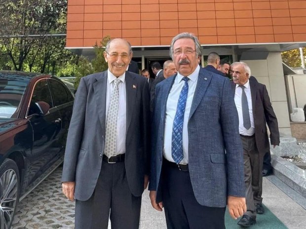 Belediye Başkanımız Mustafa Kenan Sarıtaş, TESKOMB Esnaf ve Sanatkarlar Odası Ankara 2. Bölge Birlik toplantısına katılım sağladı.