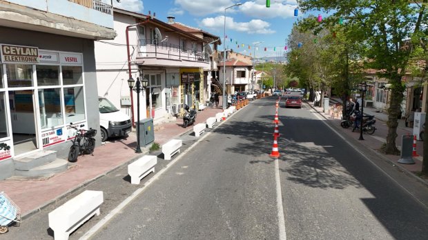 ŞEHİR ESTETİĞİ VE HATALI PARK UYGULAMALARINA YEŞİL DOKUNUŞ, 50 ARAÇLIK YENİ ÜCRETSİZ OTOPARK ALANI HİZMETE SUNULDU