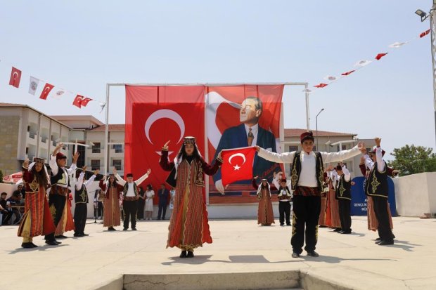 19 Mayıs Atatürk’ü Anma, Gençlik ve Spor Bayramı Coşkuyla Kutlandı