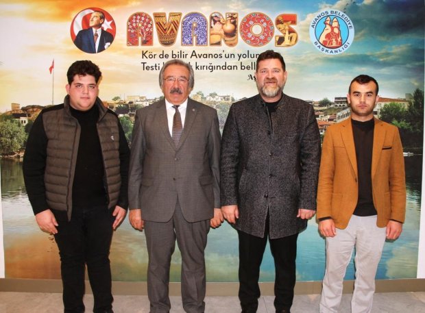 Armetyum Companies ve Newmix Kimya San ve Tic. Ltd. Şti. sahibi, işadamı Sn. Murathan Kavak Belediye Başkanımız Sn. Mustafa Kenan Sarıtaş'ı makamında ziyaret etti.