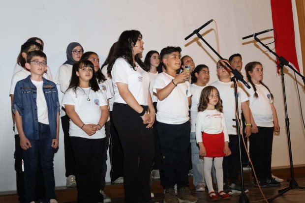 Avanos Belediyesi Çocuk Korosu ve Tiyatrosundan Unutulmaz Gece